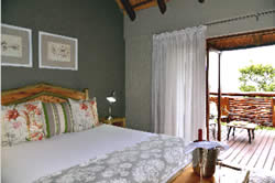 Bundu lodge accommodation near Whiteriver