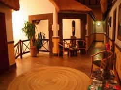 Malelane Accommodation - Game Lodge in Malelane - Grand Kruger Lodge - Entrance hall