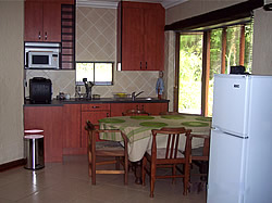 Middelburg Accommodation - Middelburg Self Catering  - Middelburg B&B - Middelburg Guest Houses - Middelrust Accommodation - self catering kitchen
